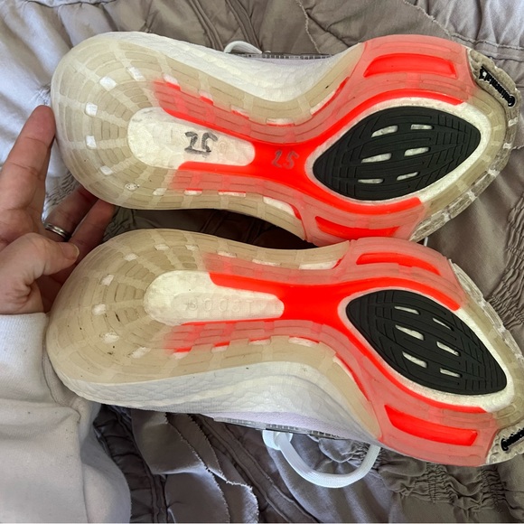 Adidas ultraboost - Picture 2 of 3